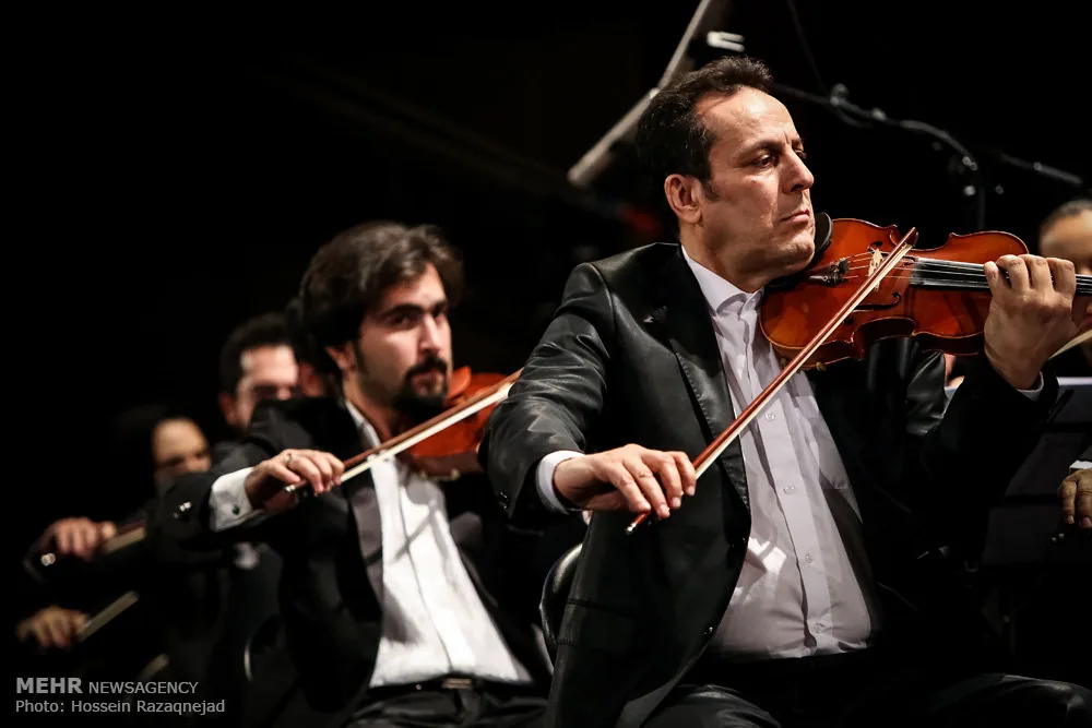 Alborz Symphony Orchestra concert at Milad Hall in 2015 (09)