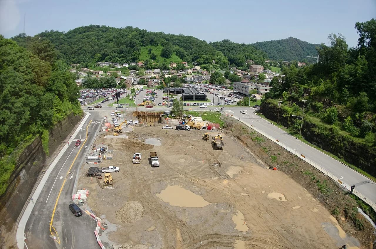 ARRA - Pikeville Medical Center, KY (20110712-RD-LSC-0248)