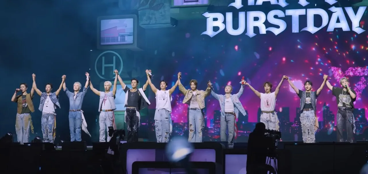 Seventeen Burstday Stage